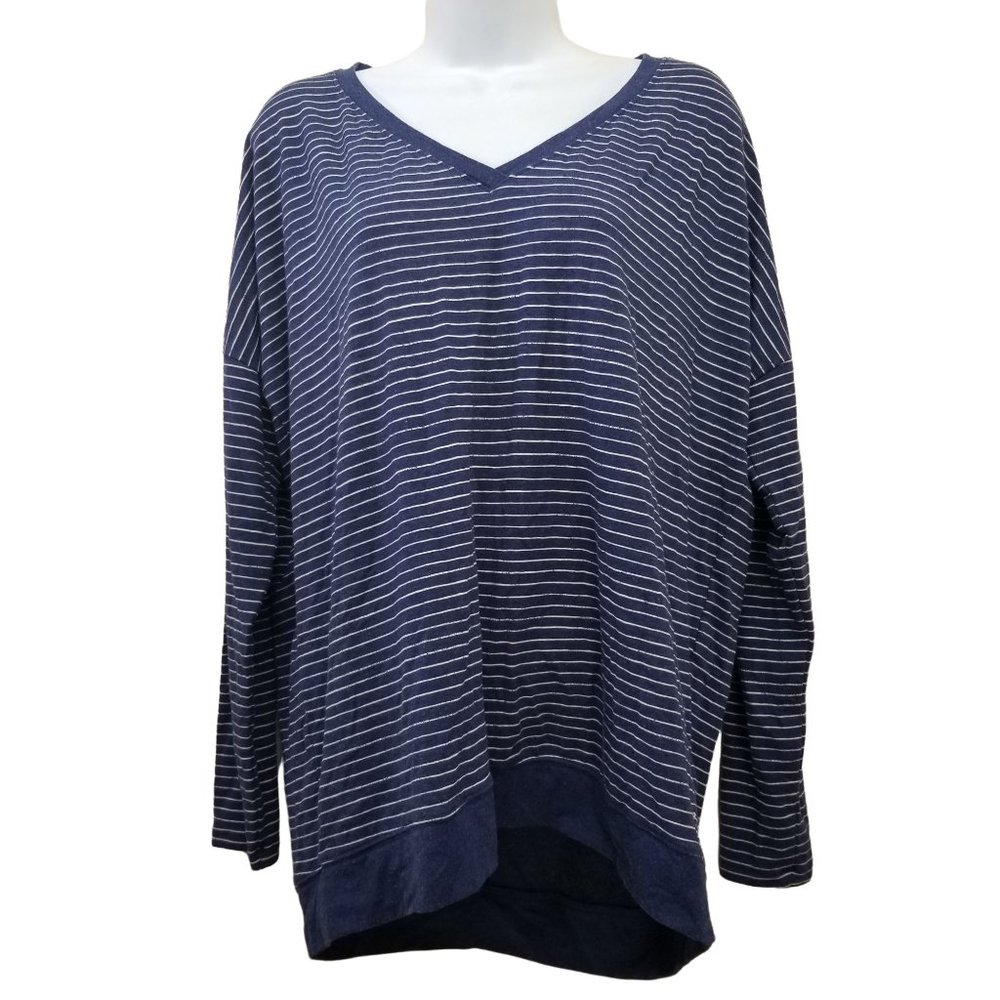 Life is Good M Blue Striped V Neck Tee Top Stretch Knit Relaxed Fit Cozy Normcor